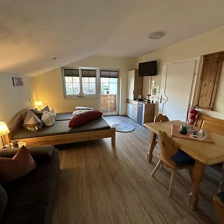 דירה Haus Alpenruh *