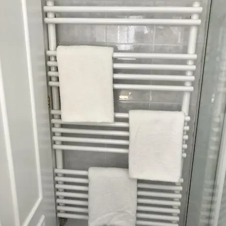 Haus Alpenruh * ביברוויר