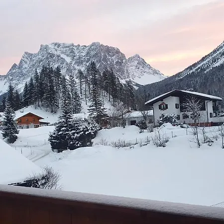 Haus Alpenruh Lägenhet *